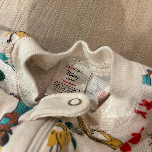 Hanna Andersson Kids Toddler size 2T Disney PRINCESS Zip Up Pajamas - Picture 3 of 3